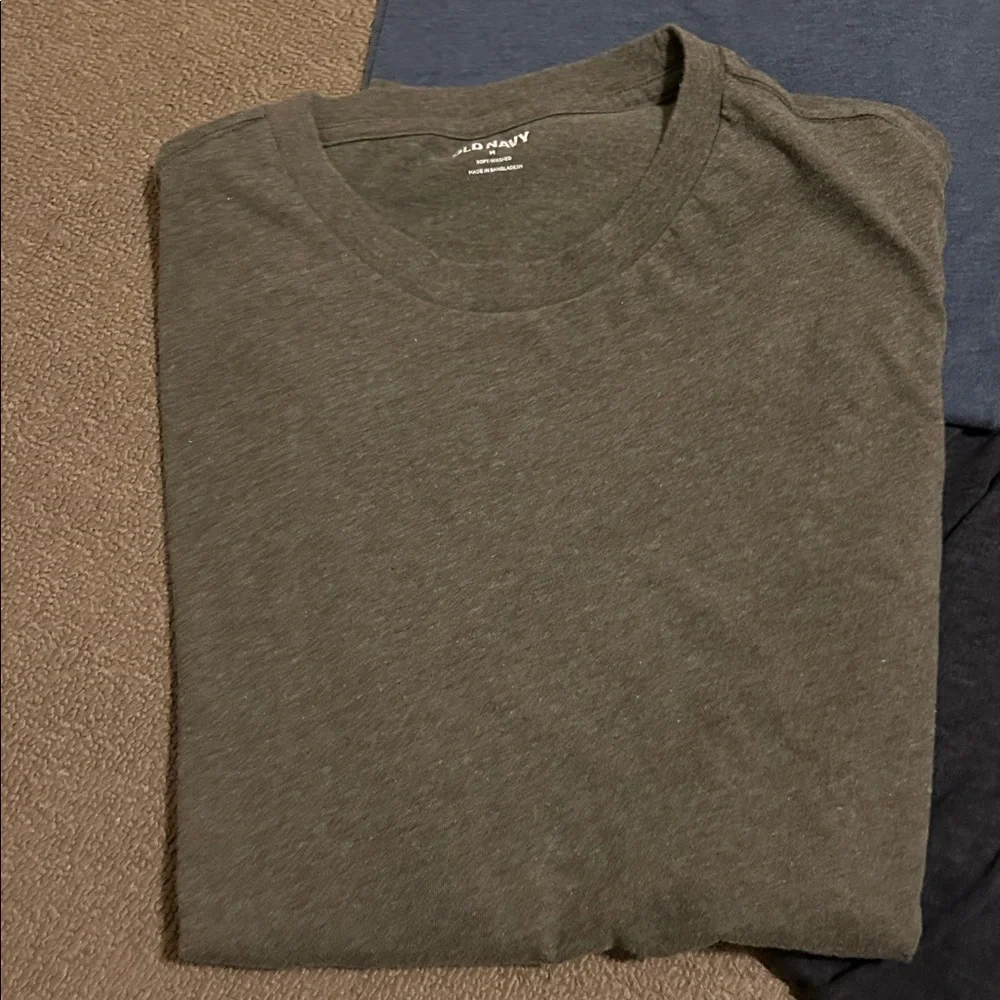 Old Navy Men’s Soft Washed Heather short sleeve Tee Shirts size medium set of 6 - Picture 3 of 12